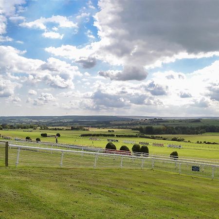 The Racecourse Lodge هيكسهام المظهر الخارجي الصورة
